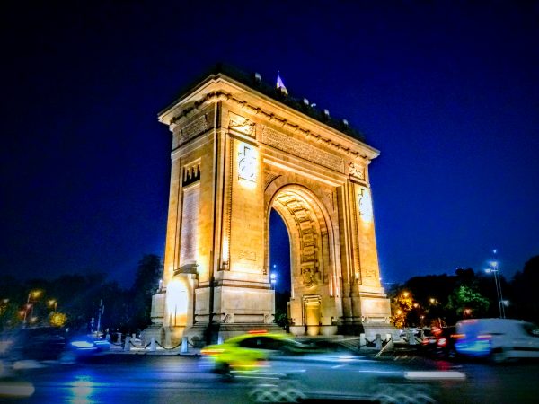 Top 10 orașe românești care devin destinație de city break