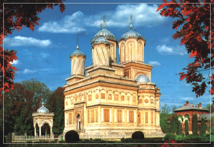 „Curtea Domnească de Argeş – capitală a turismului românesc”